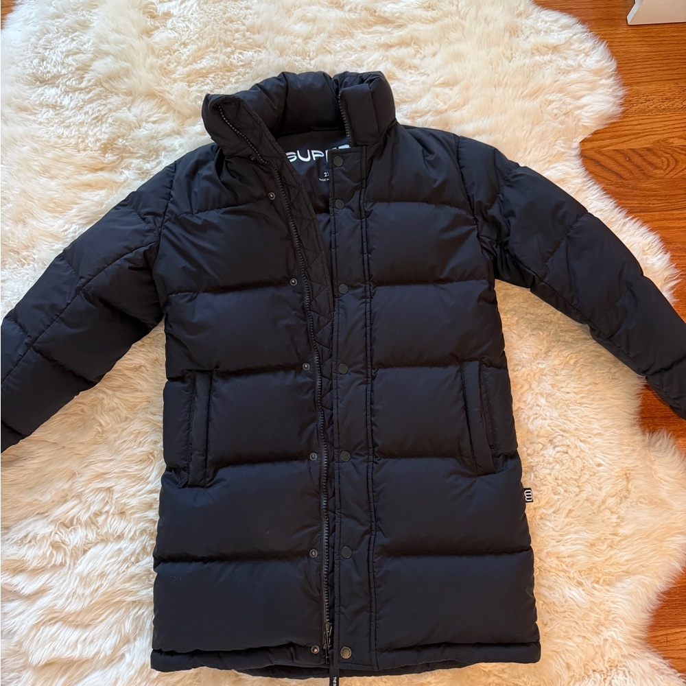 Black long Aritizia Super Puff jacket